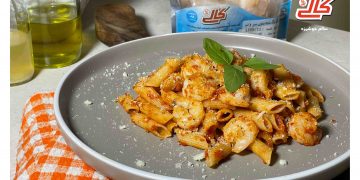 پاستا میگو با گوجه